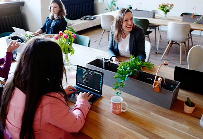 Desktop vs Laptop for Business Which Is the Better Investment